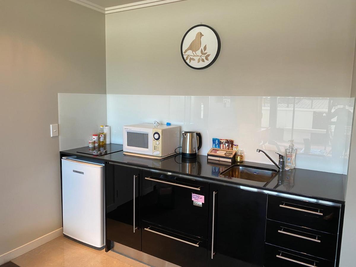 Saint Aubyn Retreat Apartment New Plymouth Exterior photo